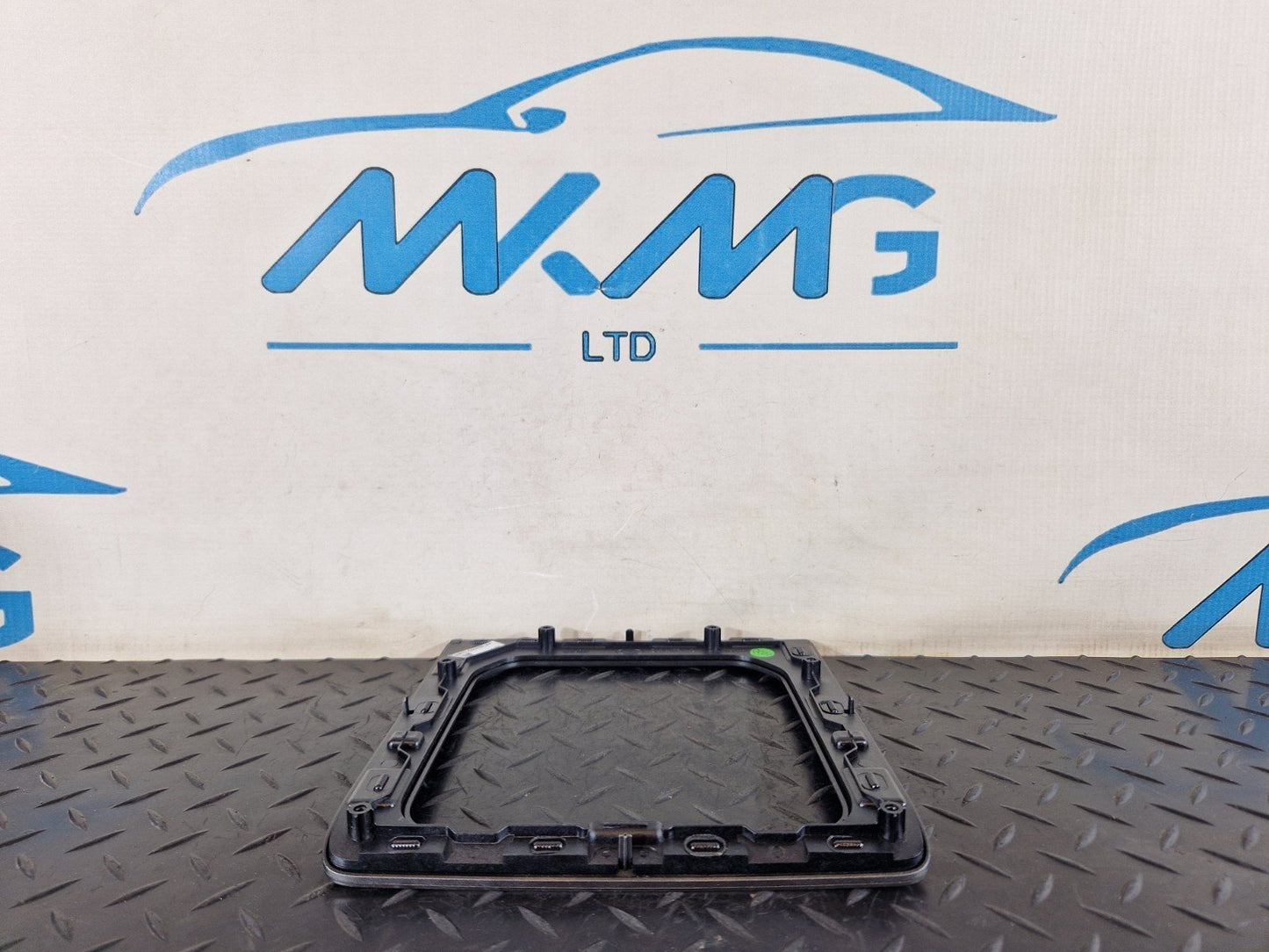 19-ON RANGE ROVER EVOQUE L551 GENUINE CONSOLE CONTROL BEZEL N8D2-045K08-AA