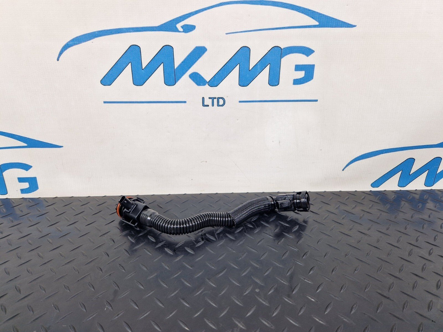 19-ON MERCEDES BENZ B CLASS W247 ENGINE BREATHER PIPE & SENSOR A6540104401