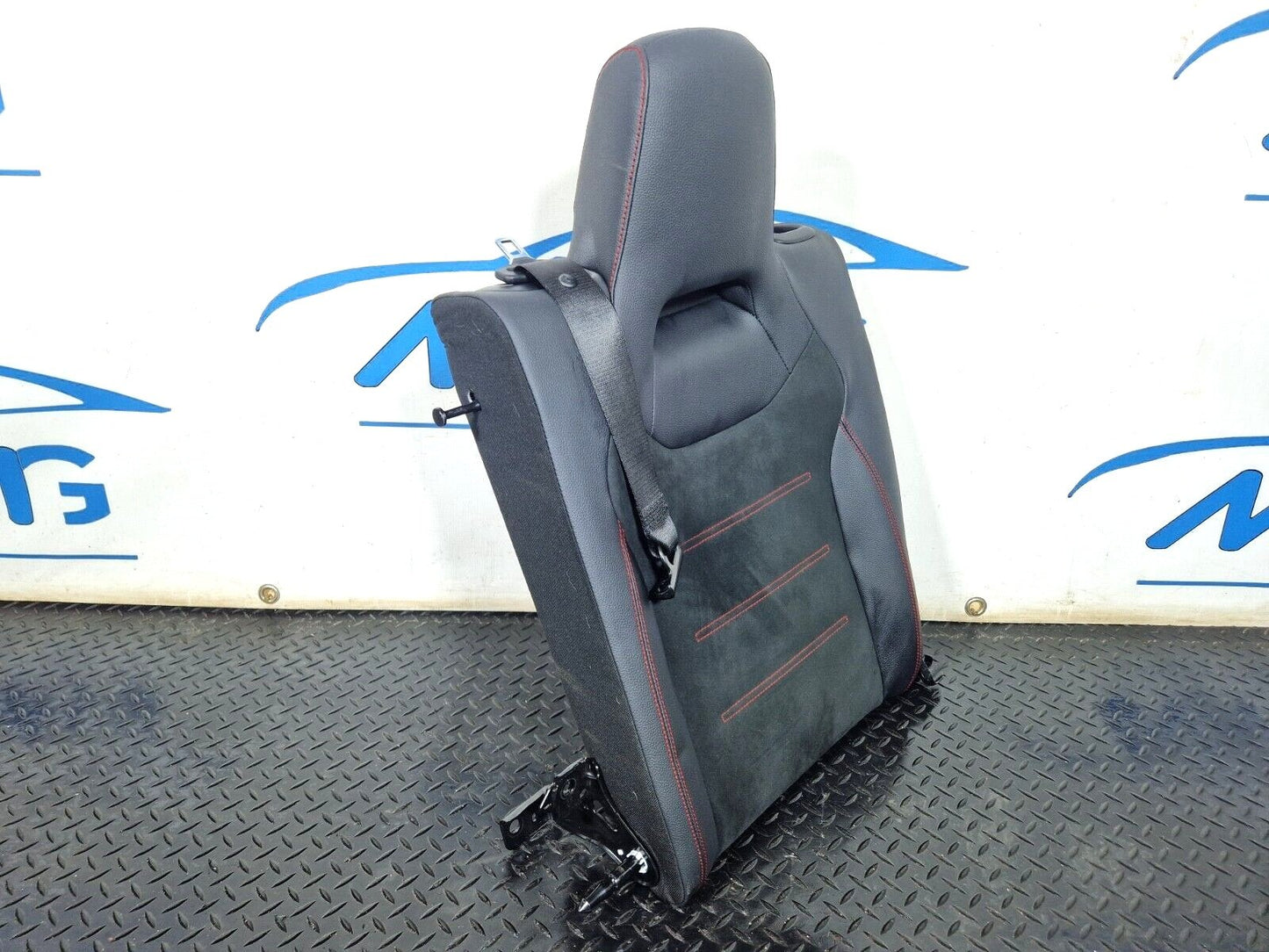 18-ON MERCEDES A CLASS W177 V177 AMG REAR LEFT N/S HALF LEATHER BACKREST SEAT