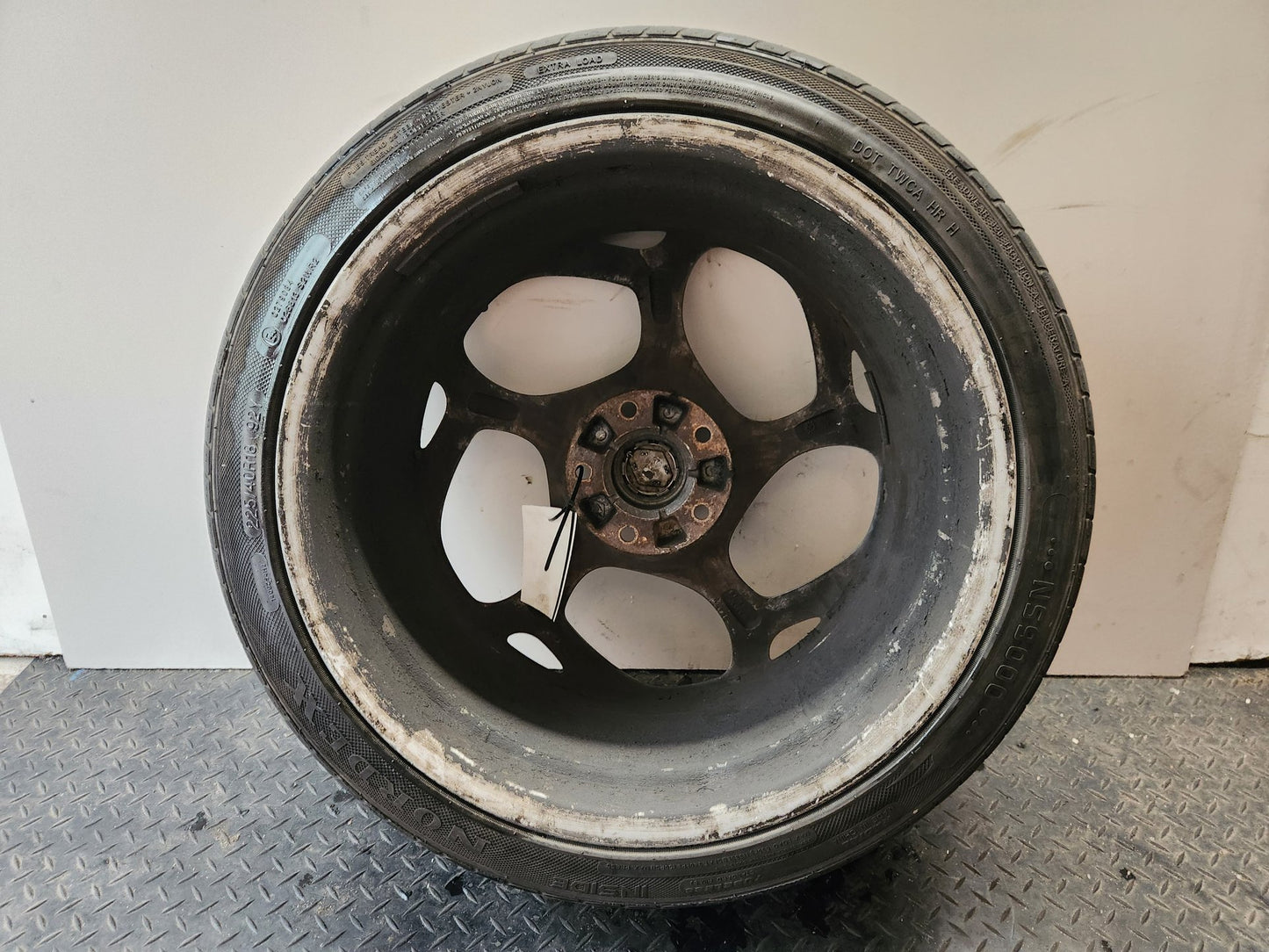 Renault Mégane MK3 (Ph2) (X95) 18" Alloy Wheel with Tyre 225/40/18 ~3mm