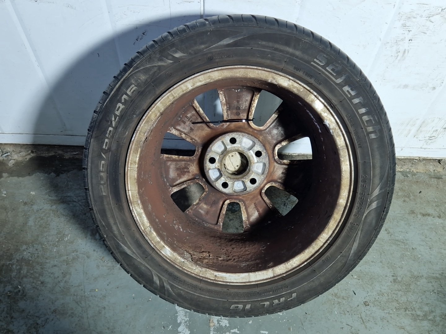2008 Audi A3 8P 16" Alloy Wheel with Tyre 205/55/16 ~5mm 8P0601025BJ