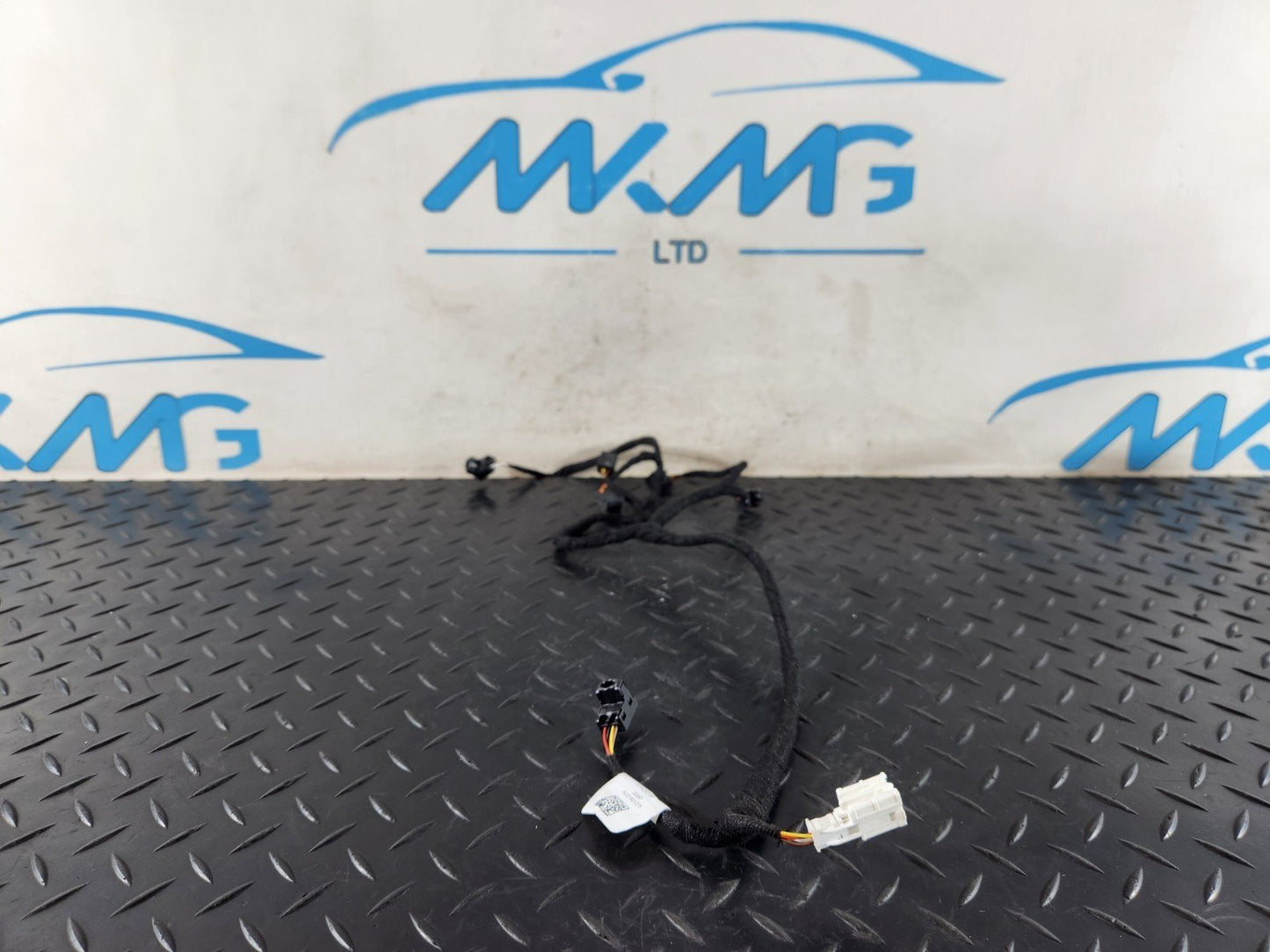 19-ON MERCEDES BENZ B CLASS W247 GENUINE WIRING LOOM A2479063903