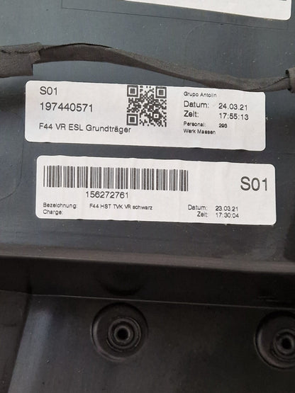 19-24 BMW 1 SERIES GENUINE RIGHT DRIVER OFFSIDE FRONT DOOR CARD 10628510