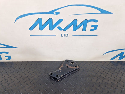 14-21 MERCEDES BENZ C220 W205 REAR SUBFRAME RIGHT SIDE STOP PLATE A2053520800