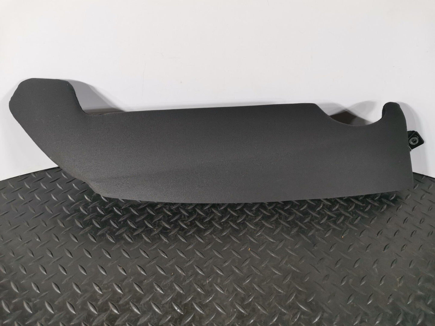 16-19 AUDI A4 B9 SALOON GENUINE REAR RIGHT DRIVER SIDE CLOTH BOLSTER 8W0885704