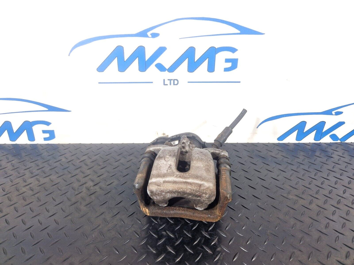 12-18 MERCEDES BENZ GENUINE REAR BRAKE CALIPER LEFT PASSENGER SIDE A2464232198
