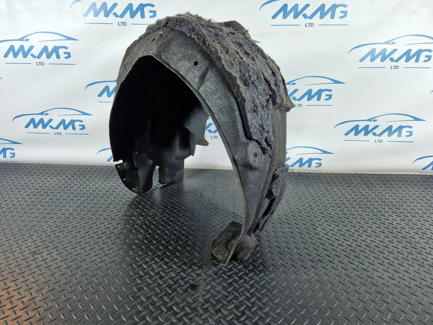 10-17 AUDI A8 4H REAR RIGHT O/S WHEEL ARCH LINER GUARD 4H0810172E