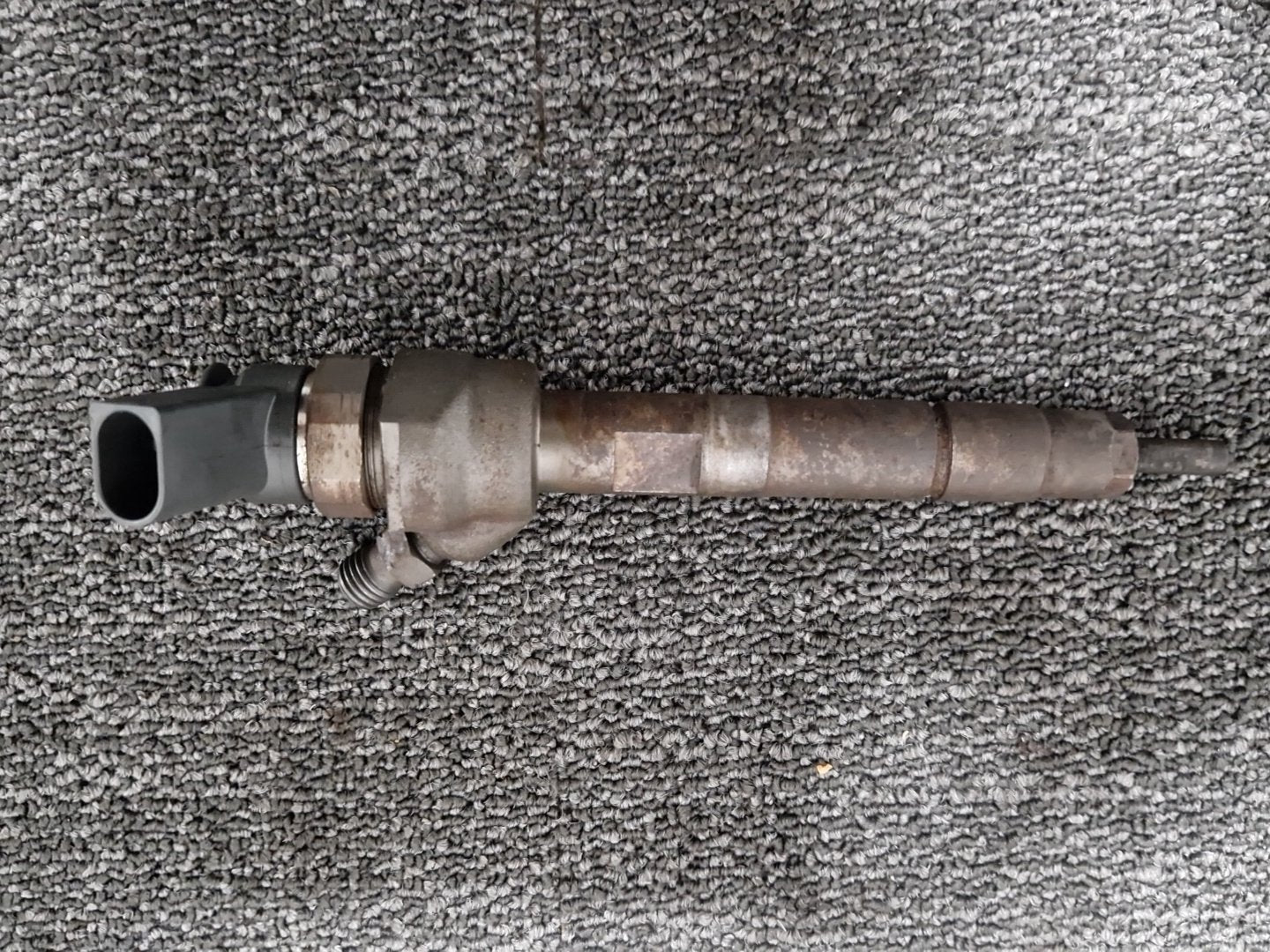 BMW 116d E87 Hatchback 2.0 Diesel Genuine Fuel Injector 779844604