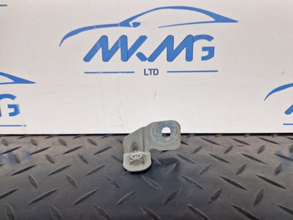 16-19 AUDI A4 B9 GENUINE FRONT WING MOUNT BRACKET LEFT PASSENGER SIDE 8W0821469