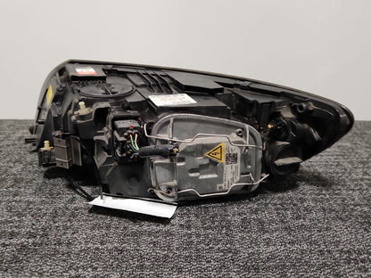 Volvo S40 MK2 (MS) Saloon Genuine Front Right O/S Driver Headlight 31265712
