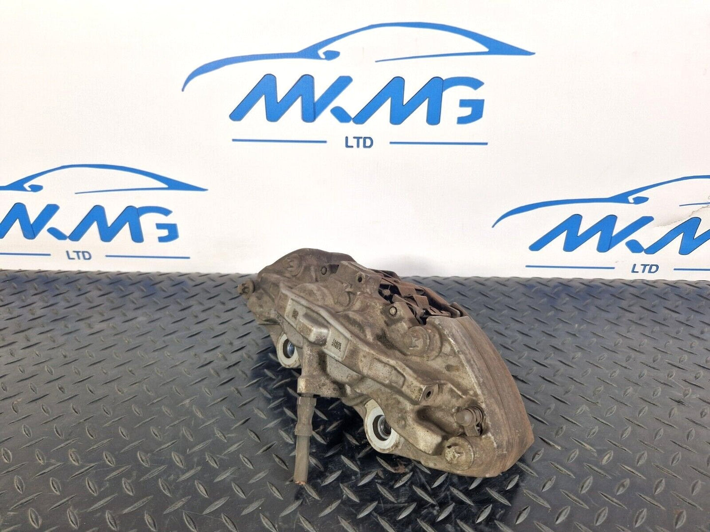 14-21 MERCEDES C CLASS W205 GENUINE BRAKE CALIPER FRONT LEFT SIDE A0114219798