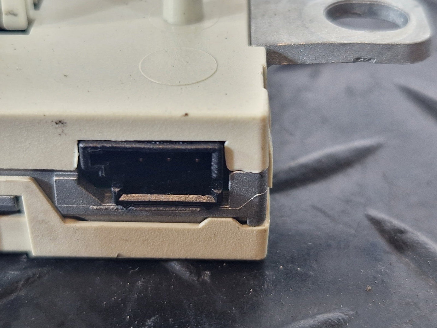 14-19 LAND ROVER L550 DISCOVERY SPORT AERIAL ANTENNA AMPLIFIER  EX53-18C847-CA