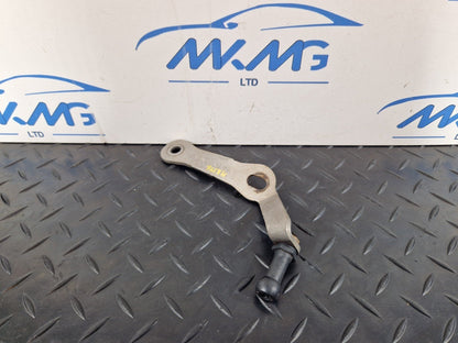 14-20 MERCEDES BENZ GLA X156 OEM EXHAUST SYSTEM FRONT PIPE UPPER BRACKET MOUNT