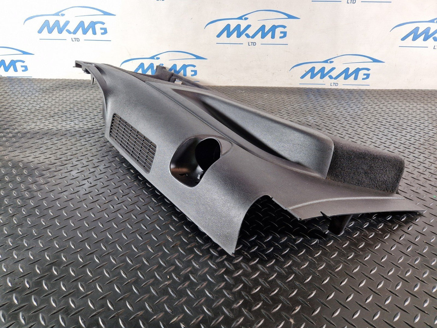 10-15 AUDI Q7 4L RIGHT DRIVER SIDE BOOT FLOOR TOOLBOX TRIM PANEL 4L0863880AA