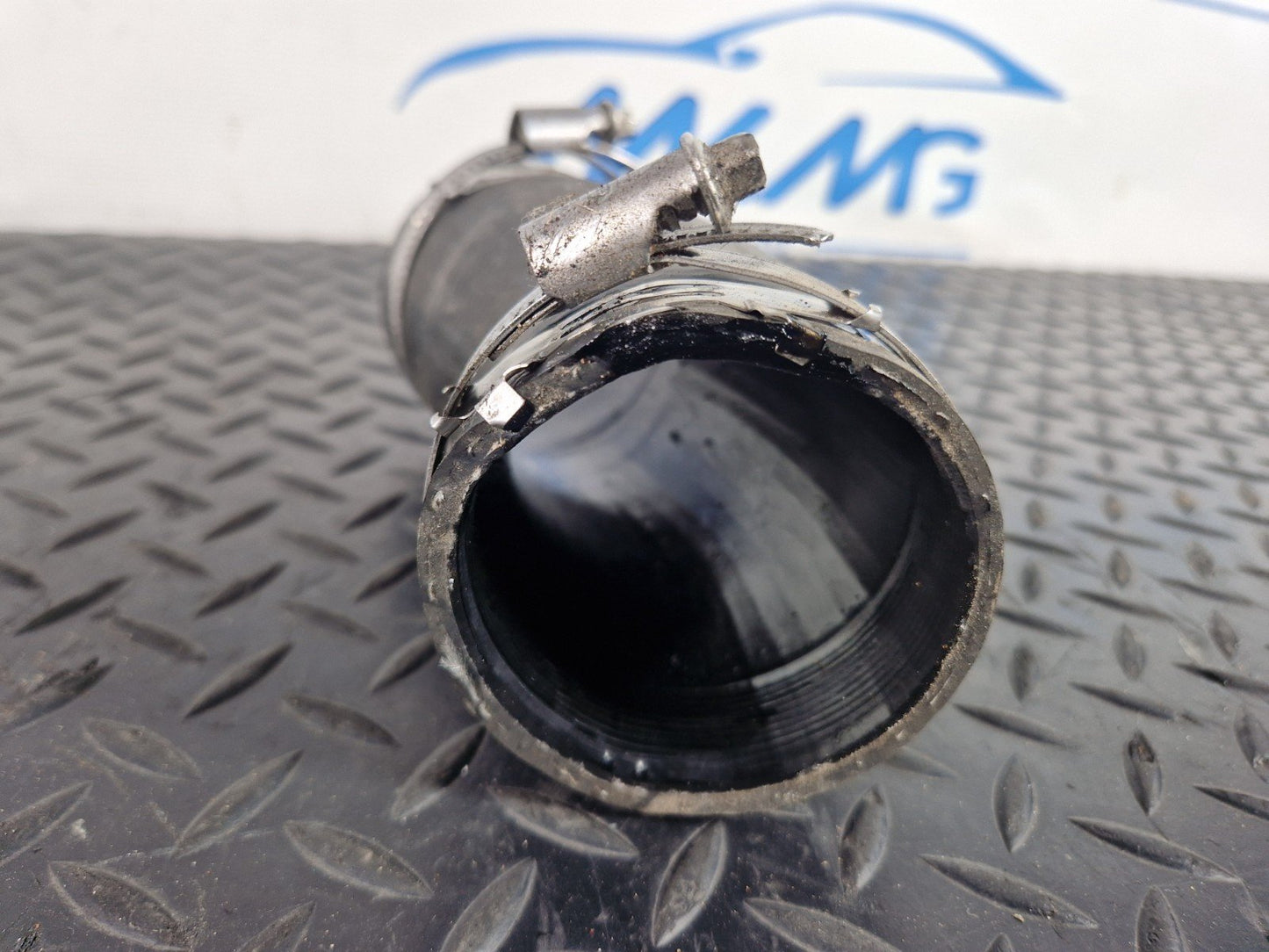 19-ON RANGE ROVER EVOQUE L551 INTERCOOLER AIR INTAKE PIPE HOSE GJ326K863AC