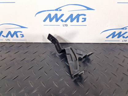 19-ON MERCEDES BENZ CLA C118 REAR RIGHT LOAD COMPARTMENT BRACKET A1776802003