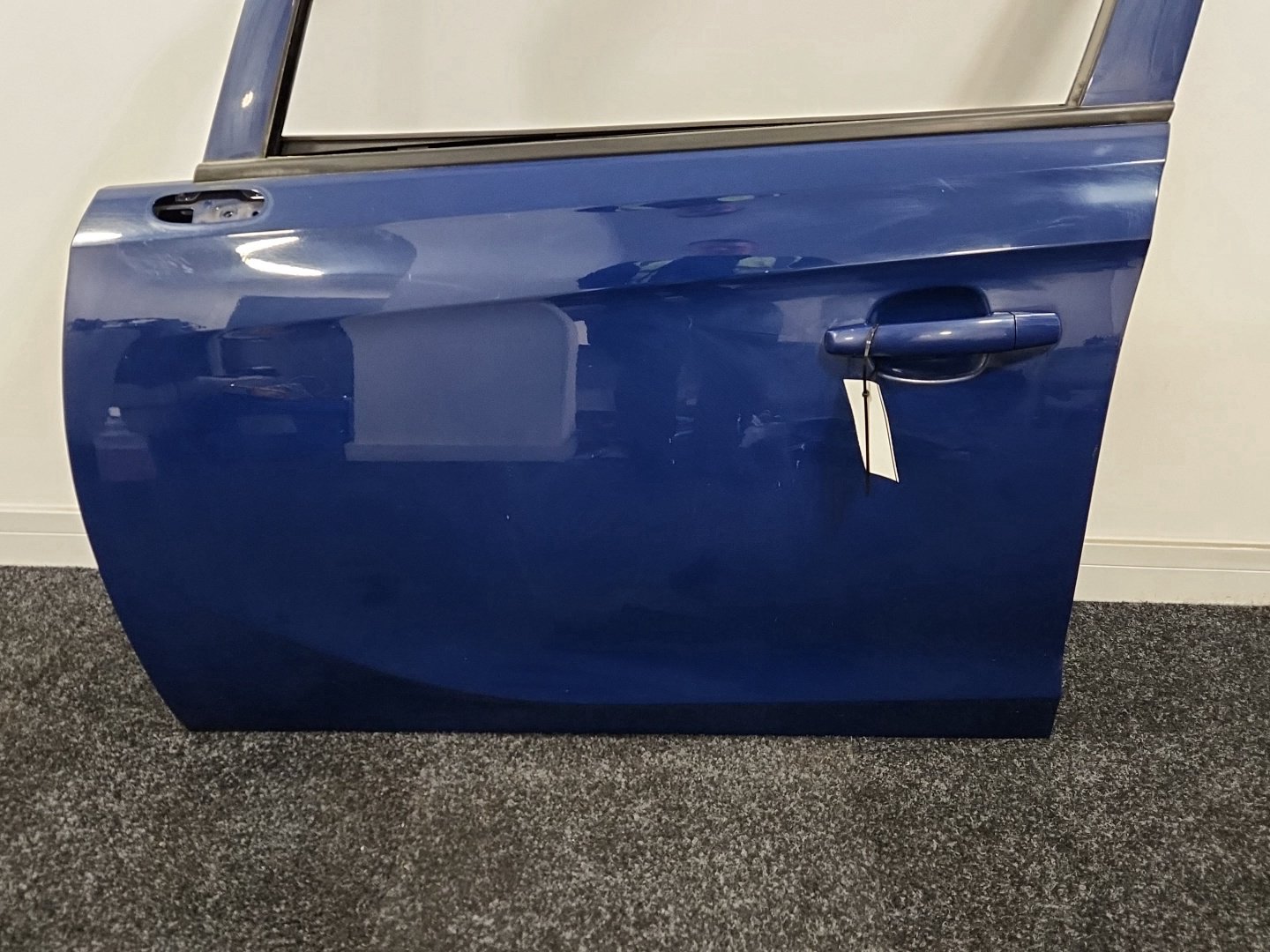 Vauxhall Corsa MK4 (4500) Hatchback Front Left Passenger Complete Door in Blue