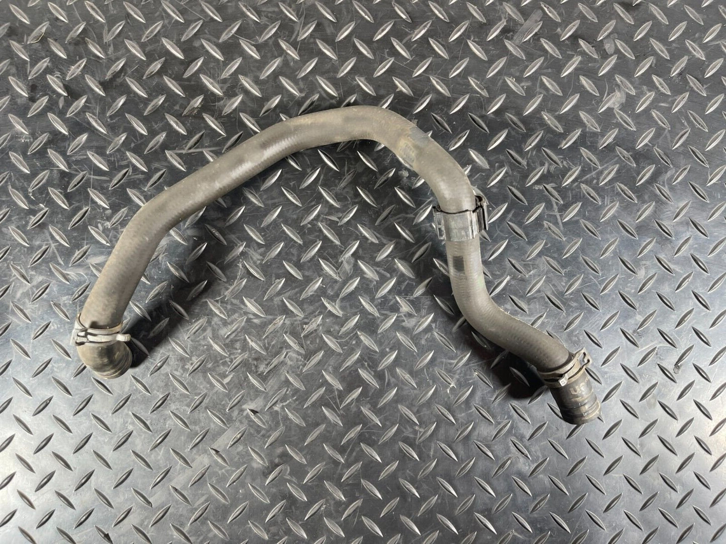 16-19 AUDI A4 B9 GENUINE WATER COOLANT PIPE HOSE 8W0145920D