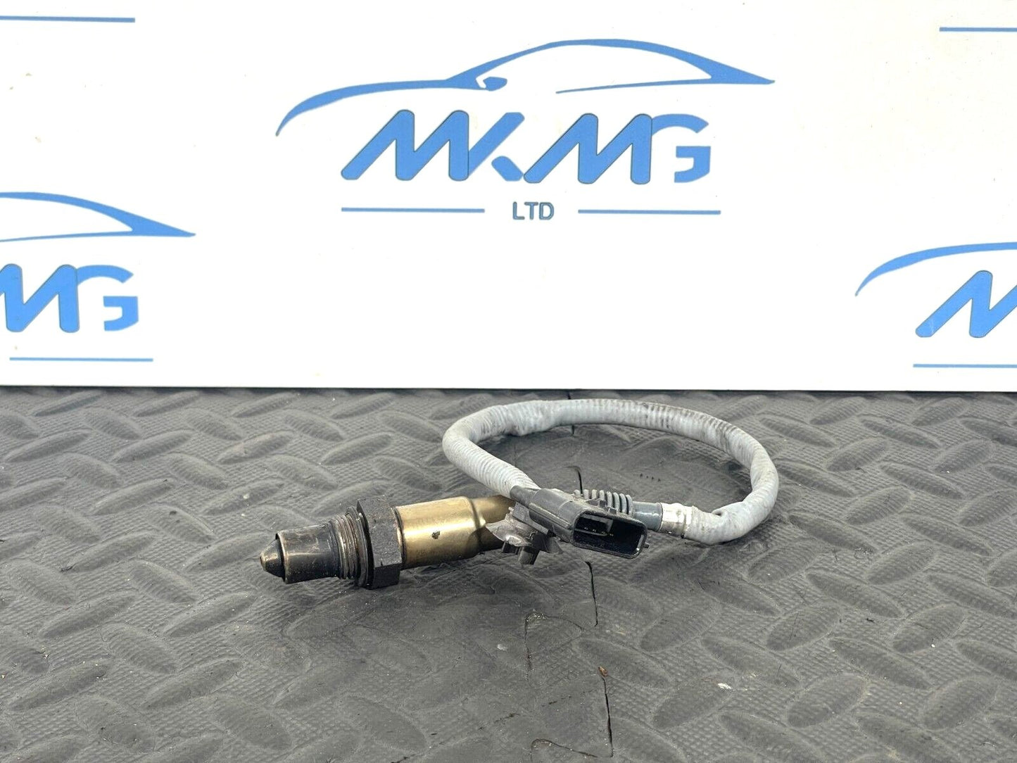 14-21 MERCEDES BENZ C300 W205 GENUINE LAMBDA OXYGEN SENSOR OEM H8201395330