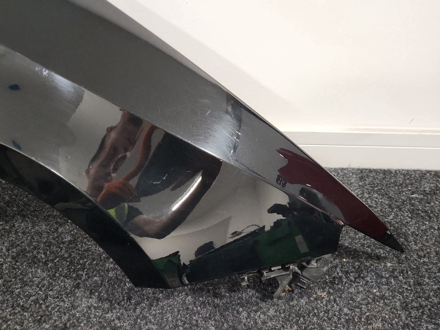 Seat Ibiza MK4 FL 6J Hatchback Front Right O/S Driver Wing Fender Panel in Black