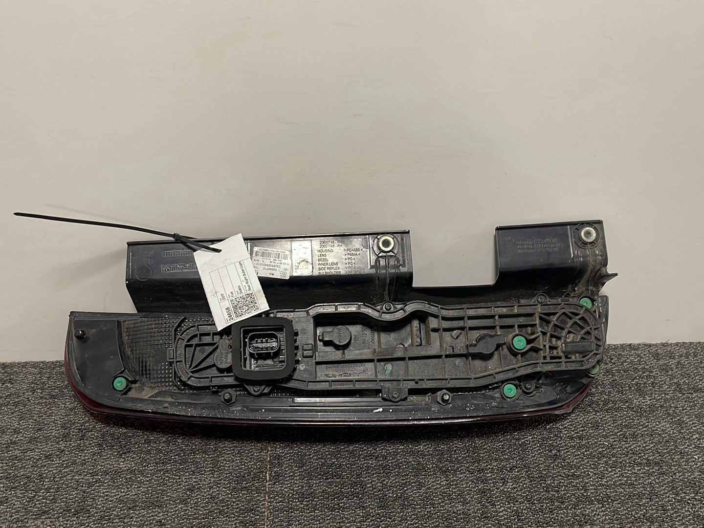2017 Fiat Doblo MK2 FL (263-1) Genuine Rear Right O/S Driver Tail Light 52044715