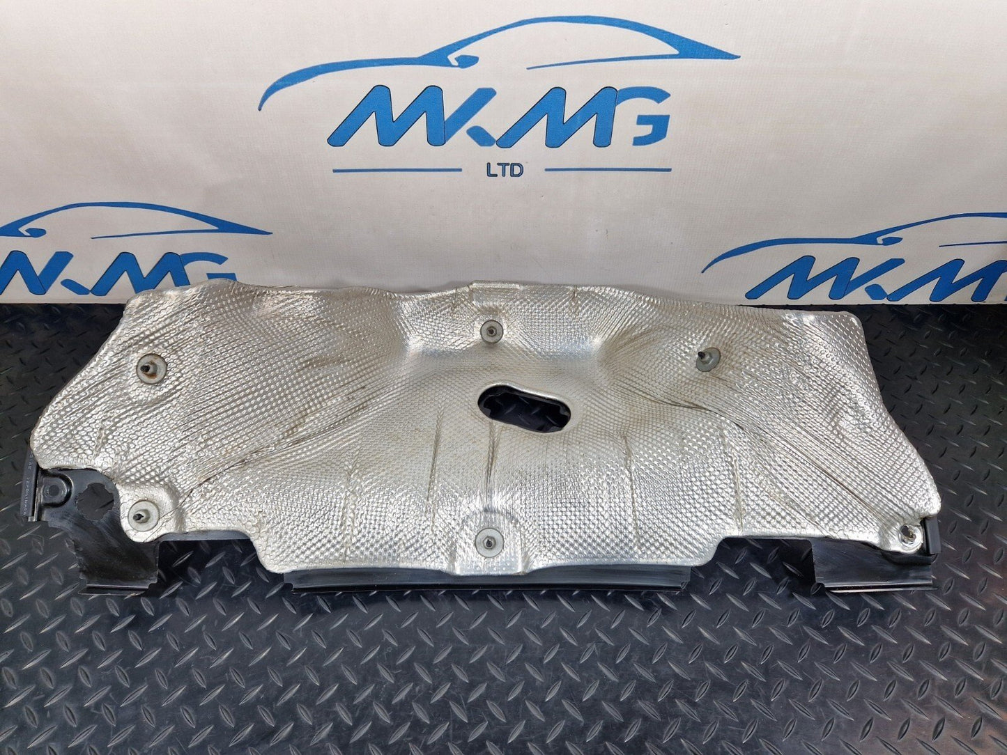 16-19 AUDI A4 B9 GENUINE BULKHEAD FIREWALL HEAT PROTECTION SHIELD 8W0819523C