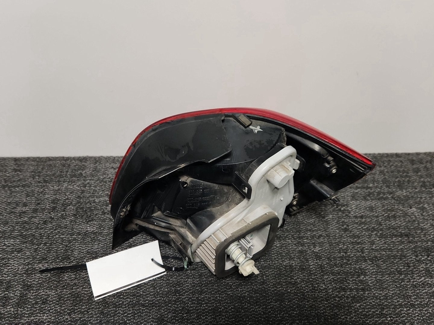 2013 Volkswagen Polo 6R - MK5 Genuine Rear Left N/S Tail Light 6R0945111B
