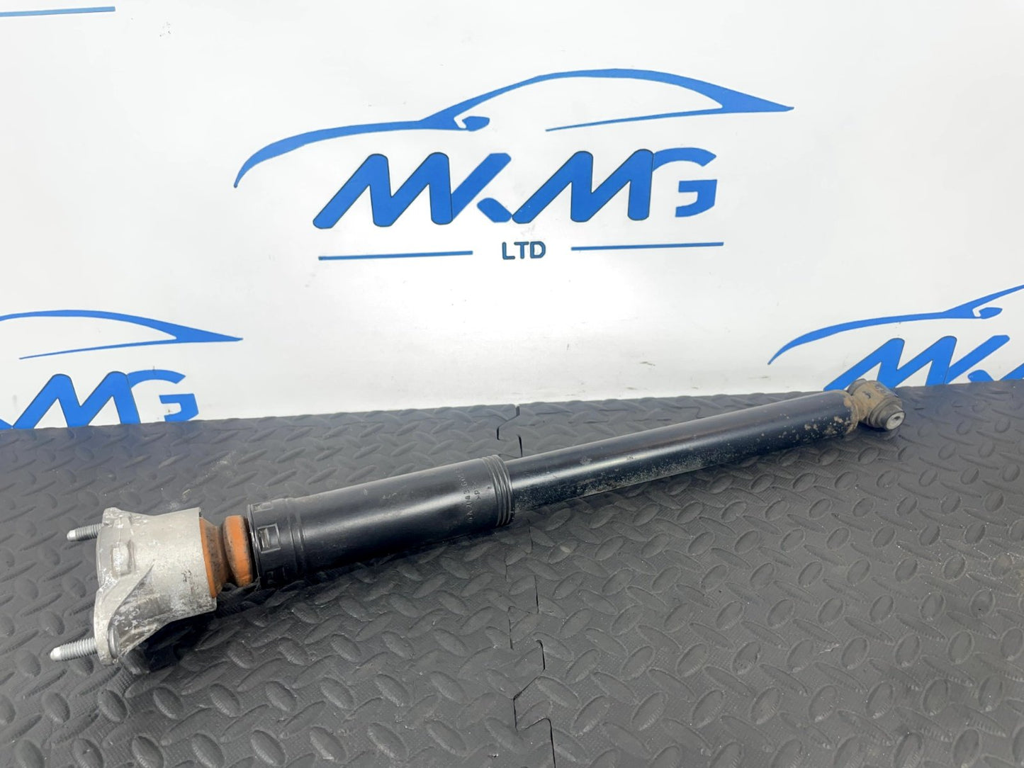 12-18 MERCEDES A B CLA-W176 W246 C117 GENUINE REAR SHOCK ABSORBER A1763201531