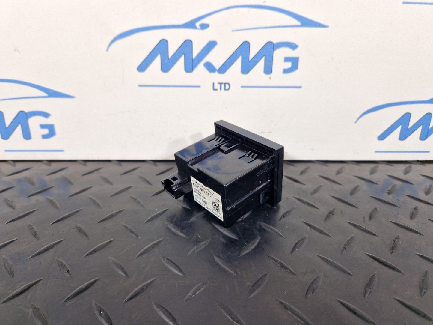 Mercedes-Benz Unknown Part Type A2478200301
