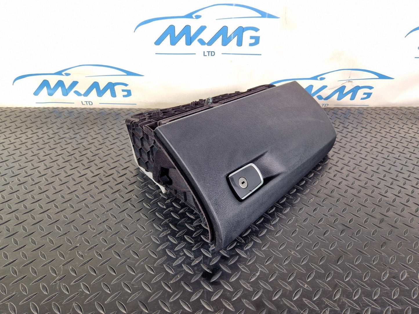 12-18 BMW 3 SERIES F30 LCI GLOVE BOX STORAGE COMPARTMENT 72758410 7227250