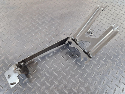 18-ON MERCEDES BENZ A CLASS W177 ABS PUMP MOUNT BRACKET SUPPORT A1774303400
