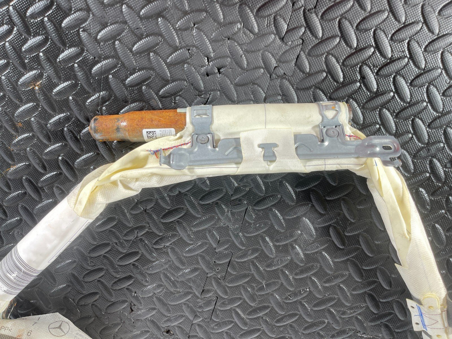 12-18 MERCEDES A-CLASS W176 GENUINE LEFT SIDE CURTAIN AIR BAG 1768600102