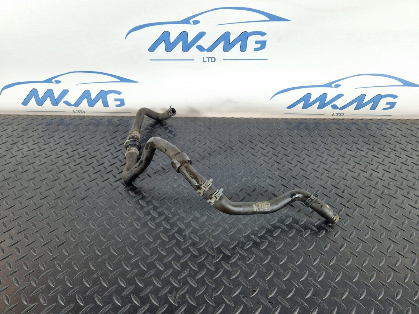 16-19 AUDI A4 AVANT B9 S-LINE OEM ENGINE WATER COOLANT PIPE HOSE 8W0122445J