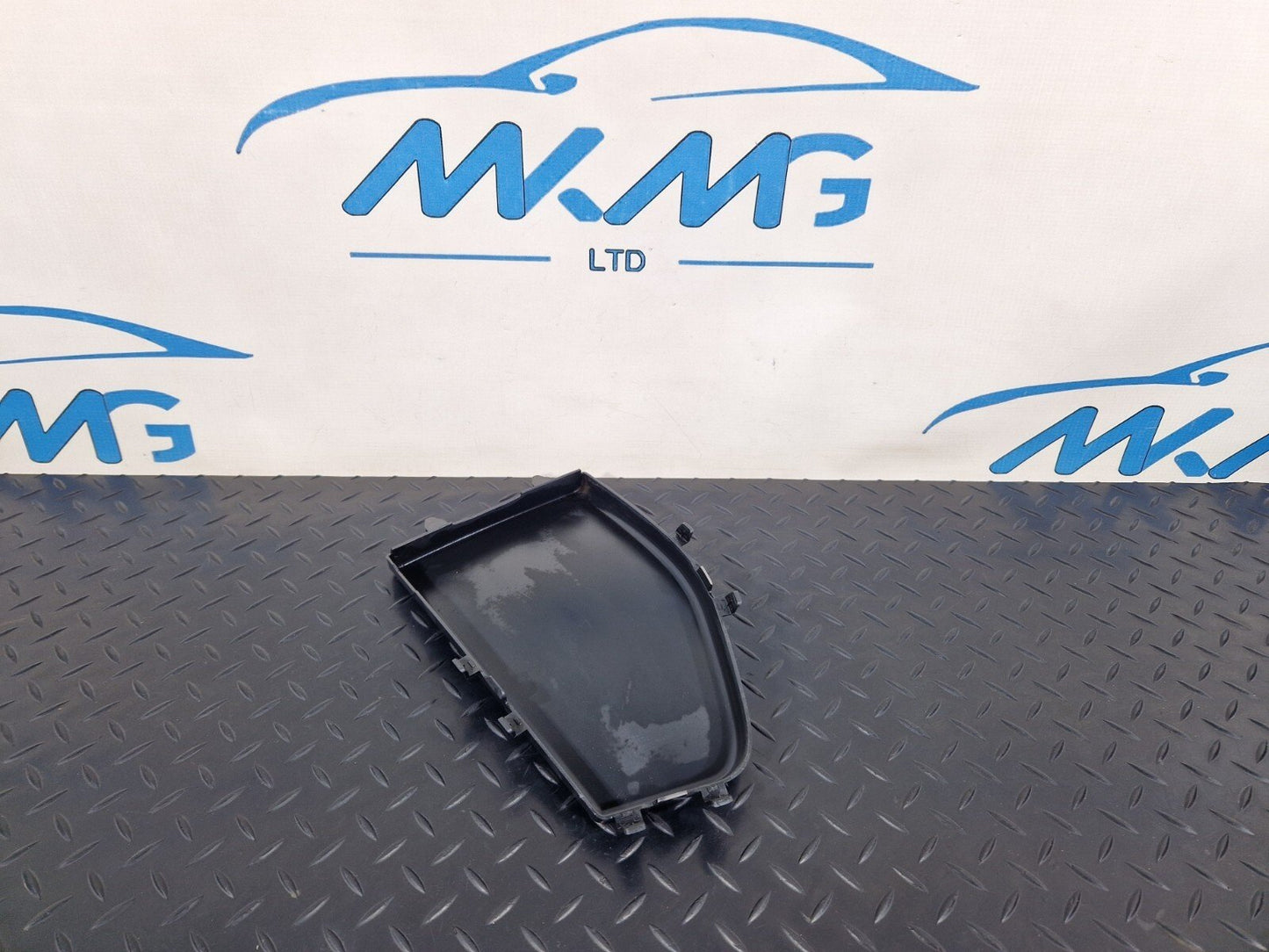 10-18 AUDI A7 4G S-LINE GENUINE FRONT LEFT BUMPER COVER 4G8807245