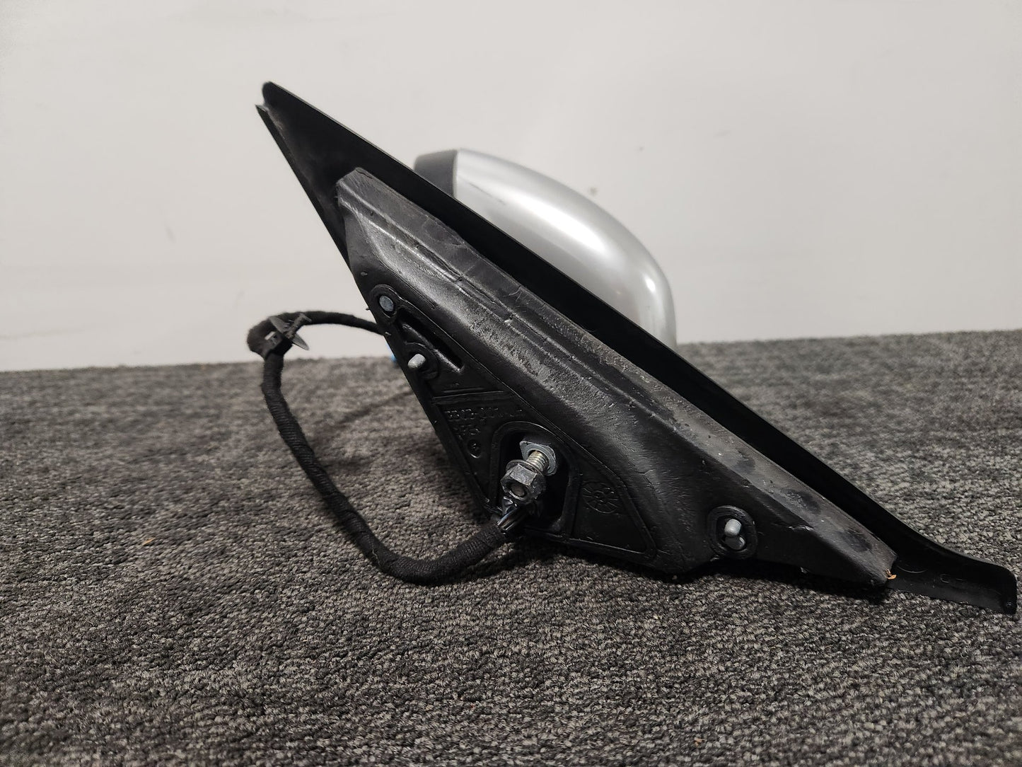 Volvo V50 MK2 FL (MW) Estate Genuine Front Left N/S Passenger Door Wing Mirror