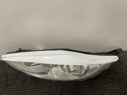 Ford Fiesta MK7 Hatchback Front Left N/S Passenger Headlight 8A61-13W030-DG
