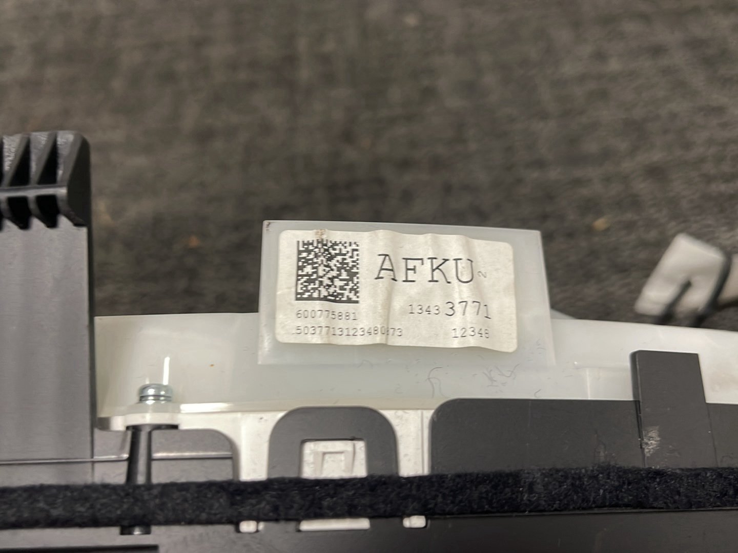 Vauxhall Astra MK6 (J) (A3400) Hatchback Speedometer Instrument Cluster 13433771