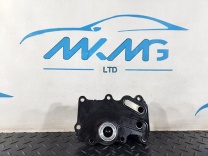 19-ON RANGE ROVER EVOQUE L551 2.0 DIESEL OIL COOLER M4D3-6A642-BB