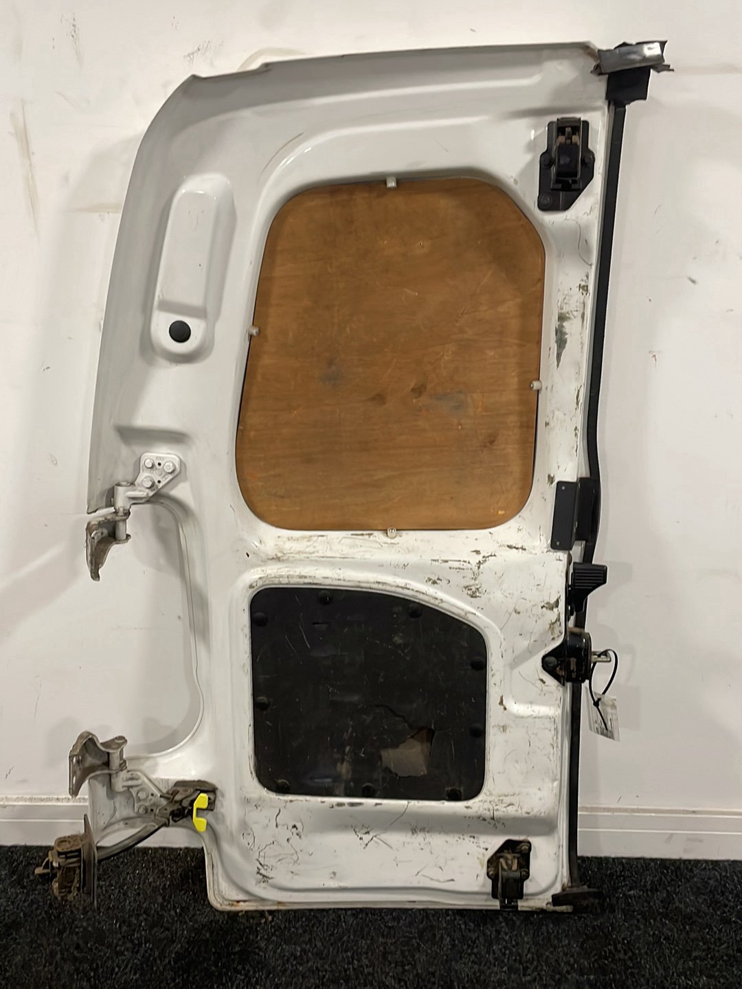 Peugeot Partner B9 Cargo Van Rear Right O/S Complete Door in Banquise White EWP