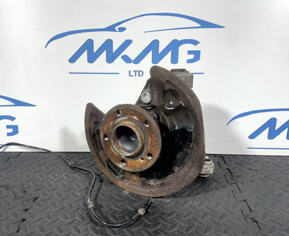 12-18  MERCEDES A B CLA W176 W246 C117 REAR PASSENGER SIDE WHEEL HUB A2460306