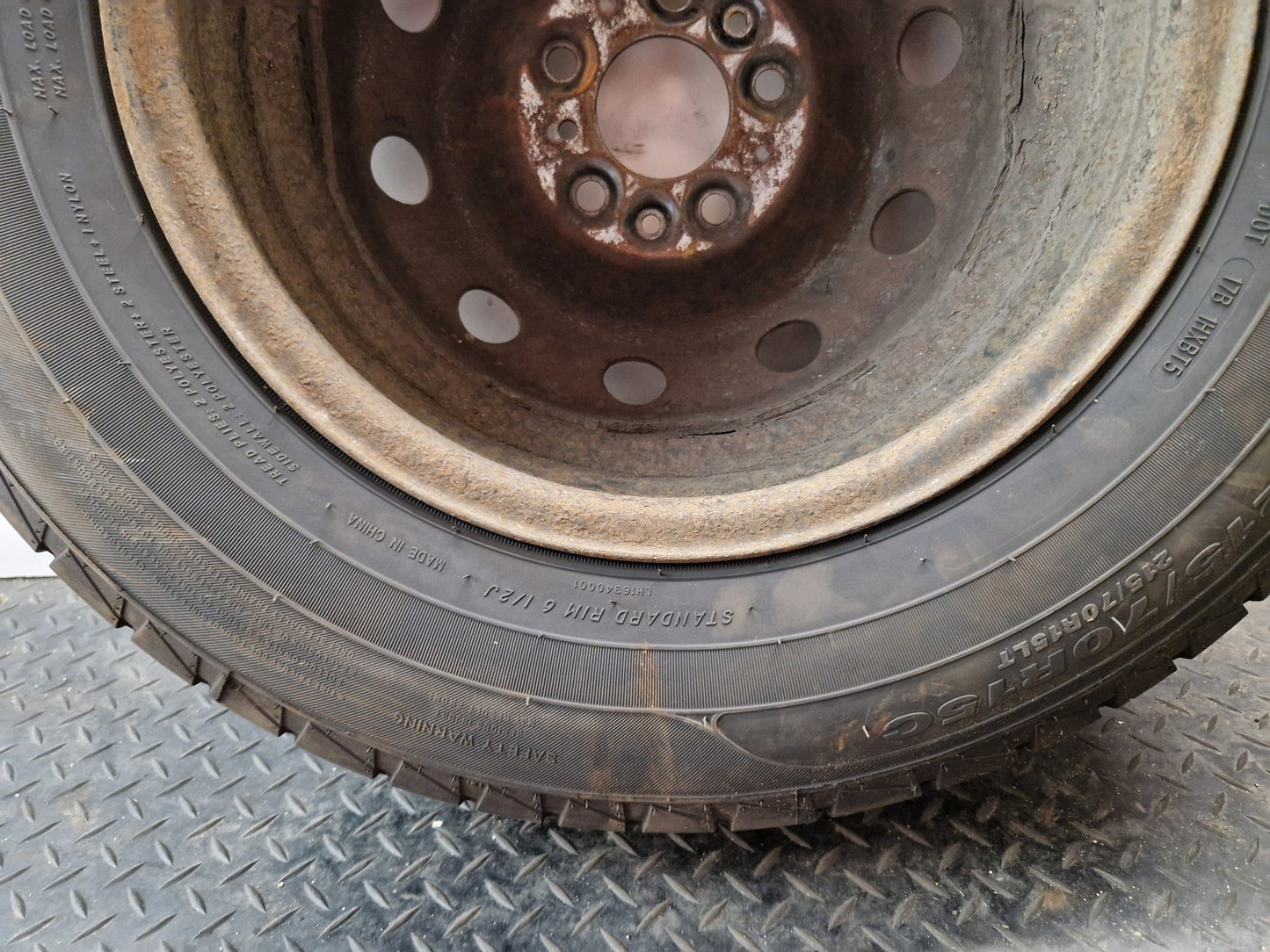 Citroen Relay Genuine Steel Wheel with Tyre 215/70/15 ~5mm