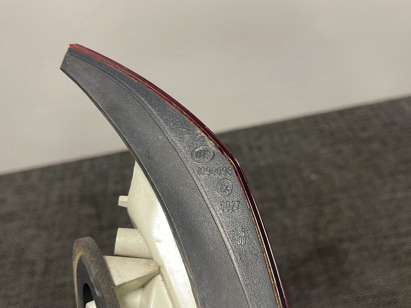 2013 Vauxhall Astra MK6 (J) (A3400) Genuine Rear Left Inner Tail Light 1090098