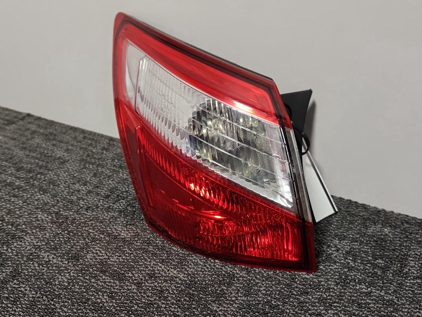 2012 Nissan Qashqai MK1 FL (J10) Genuine Rear Left NS Passenger Outer Tail Light