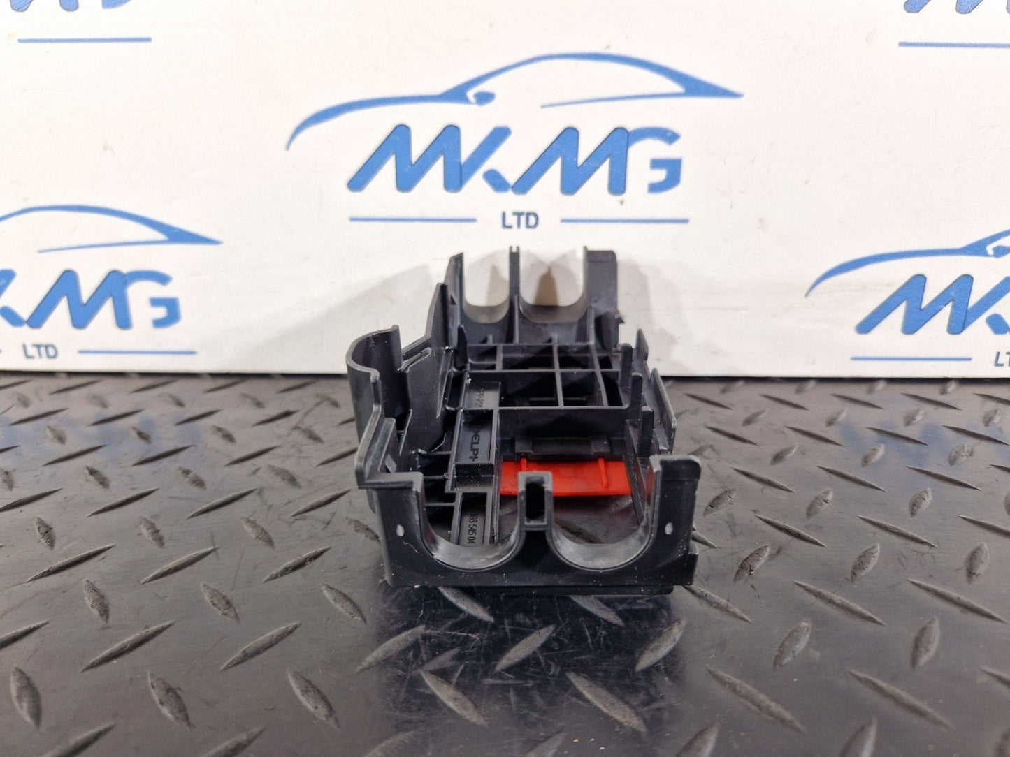 11-19 MERCEDES BENZ ML W166 GENUINE FUSE BOX LID COVER TRIM A1665450403