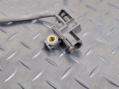 MERCEDES C220 W205 REAR RIGHT O/S PARKING BRAKE & BRAKE WEAR SENSOR INDICATOR