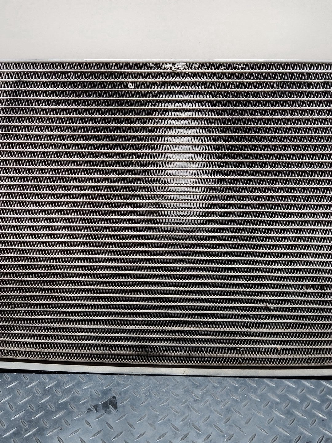 Volvo S60 MK1 Saloon 2.4 Diesel Genuine Intercooler Radiator 8671694