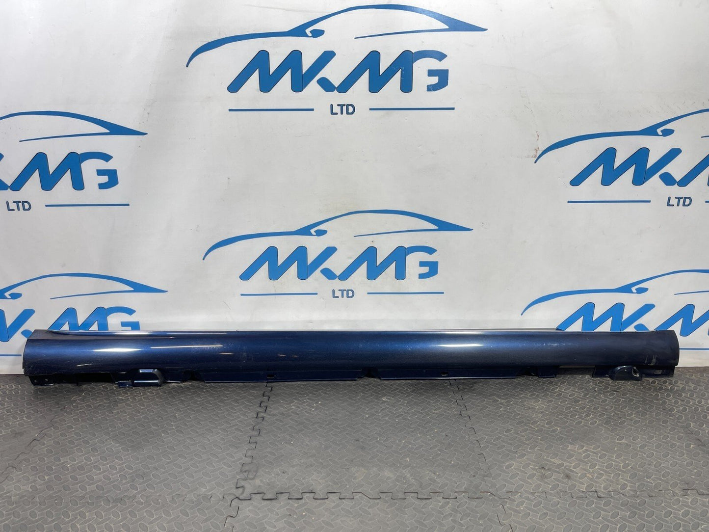 14-21 MERCEDES C CLASS W205 RIGHT DRIVER SIDE SKIRT A2056907002 A2056907202