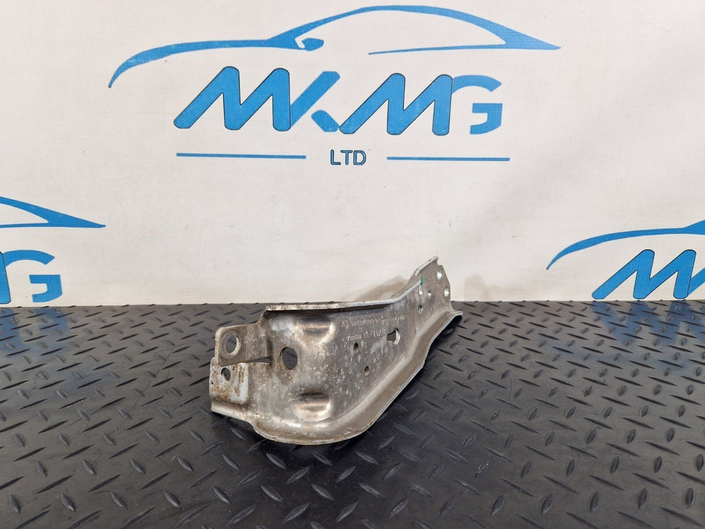 14-21 BMW 2 SERIES GRAN TOURER F46 FRONT RIGHT O/S VERTICAL STRUT BRACE 7301586