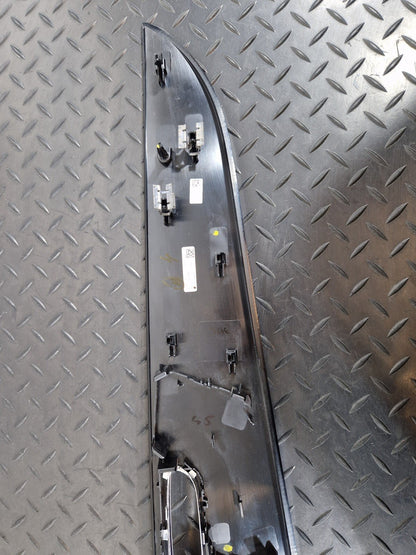 GENUINE MERCEDES BENZ W205 FRONT LEFT DOOR CARD INSERT TRIM A2057200522