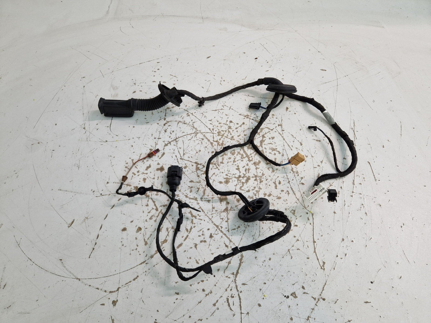16-19 AUDI A4 B9 REAR RIGHT DRIVER SIDE DOOR WIRING LOOM CABLE HARNESS 5G0937702